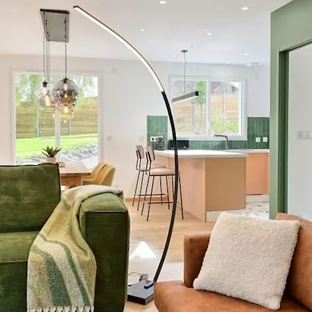 Superbe Maison Sur Pilotis Nyaraló *